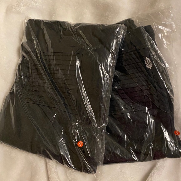 Free People Movement Hoodie and Sweatpants Set-NWT - Picture 16 of 16